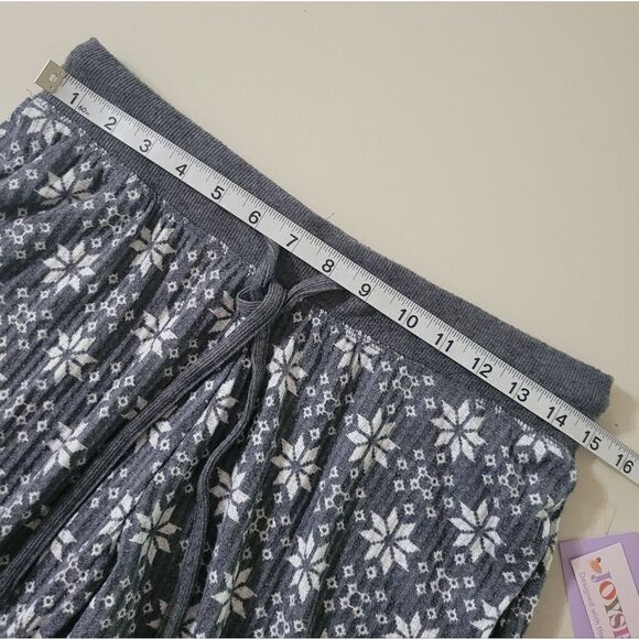 Joyspun Women's Charcoal Gray Snowflake Joggers - Picture 7 of 14